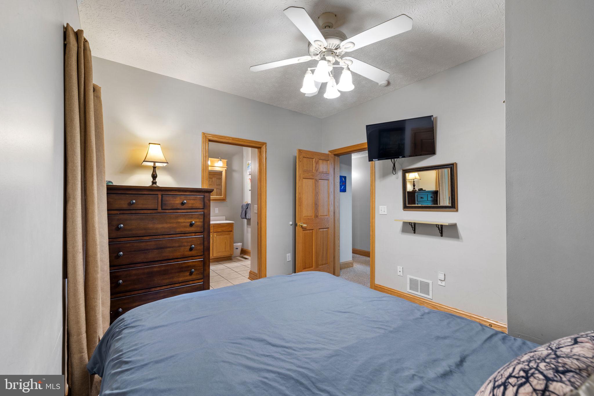 PINNACLE - Residential