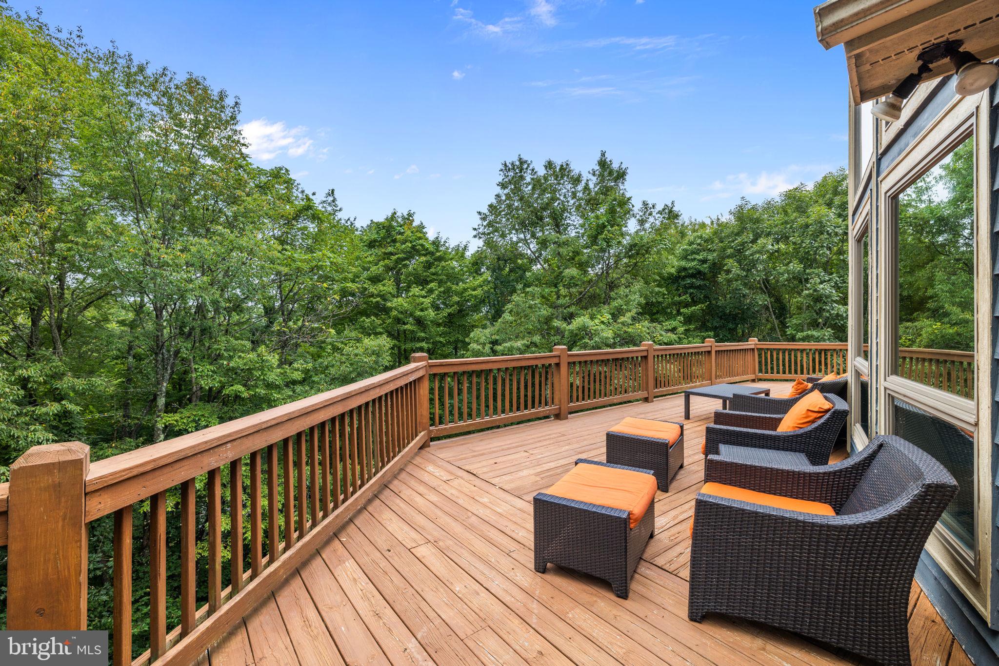 PINNACLE - Residential