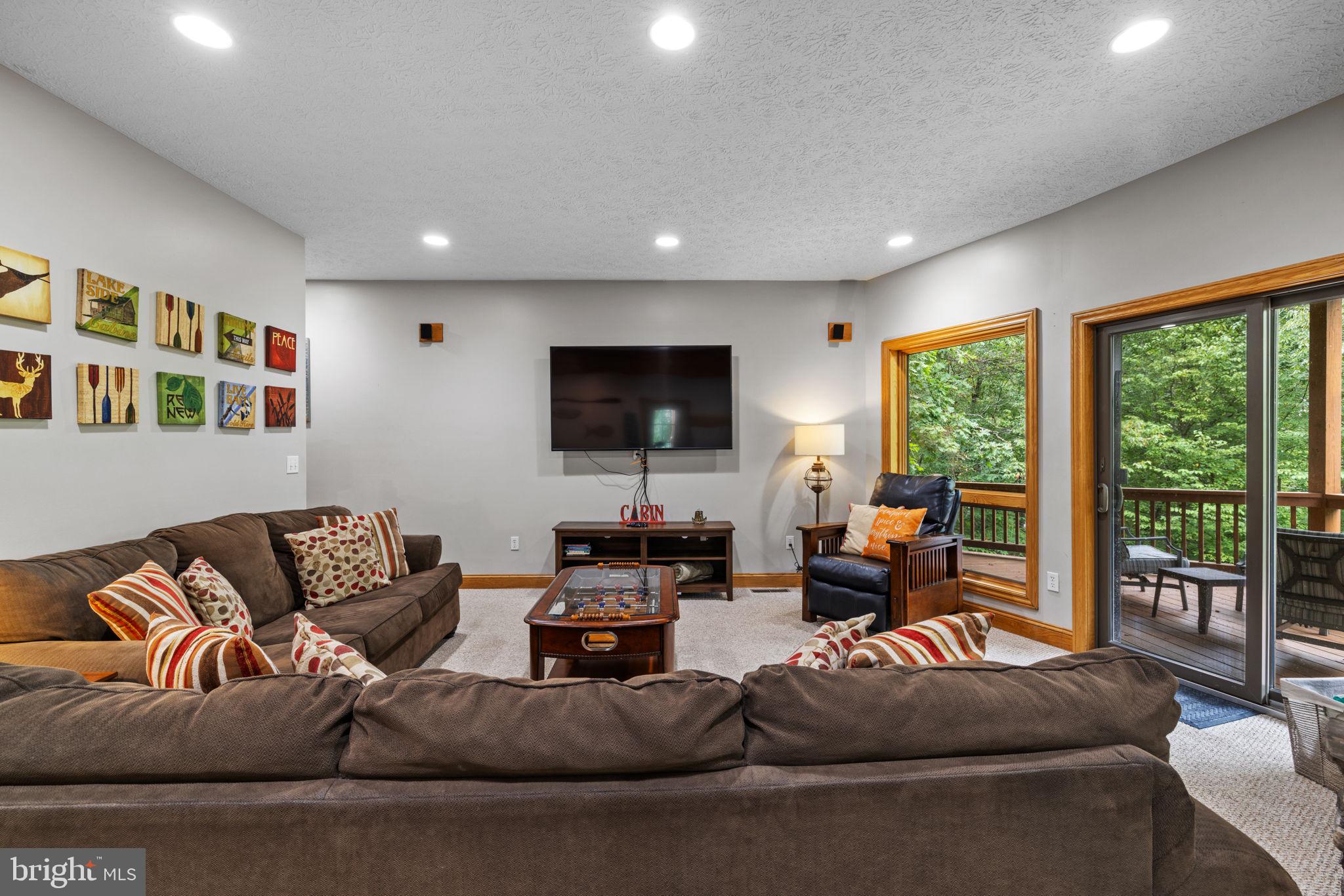 PINNACLE - Residential