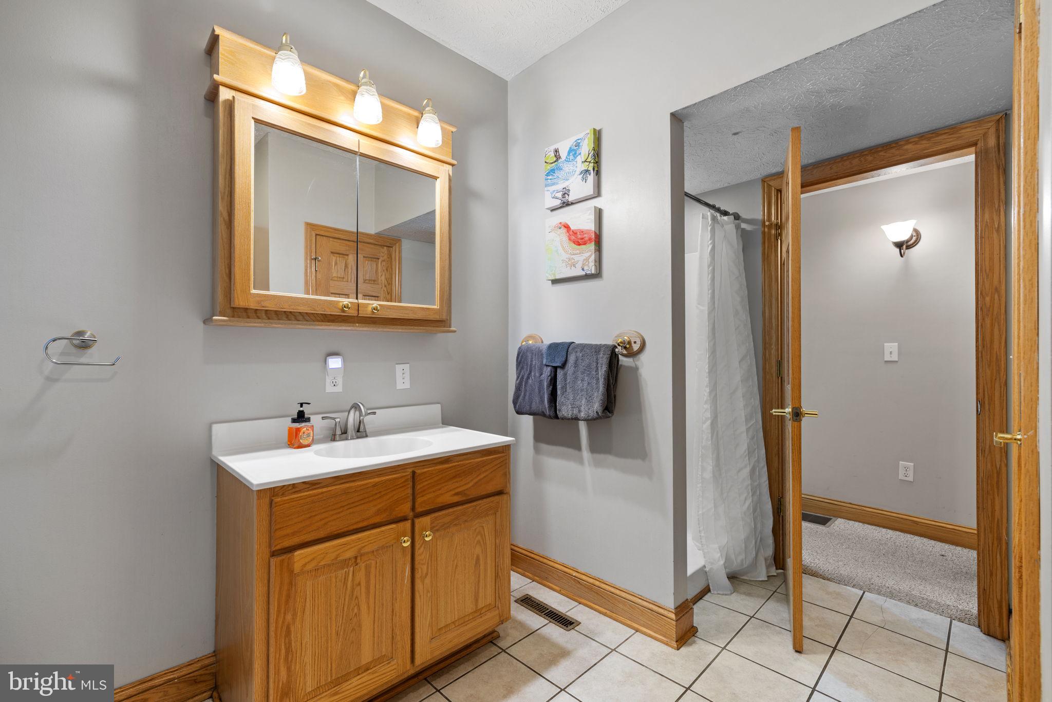 PINNACLE - Residential