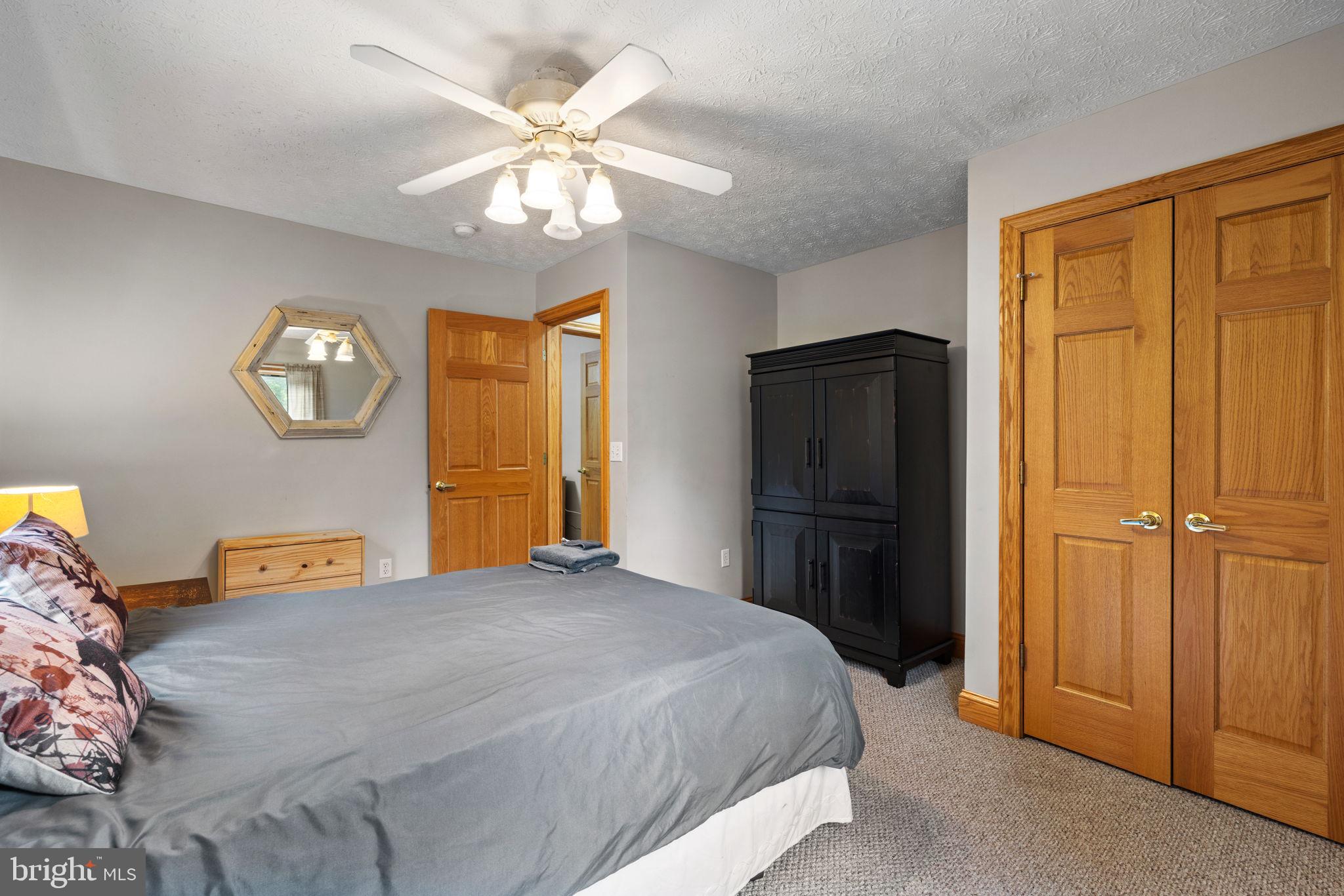 PINNACLE - Residential