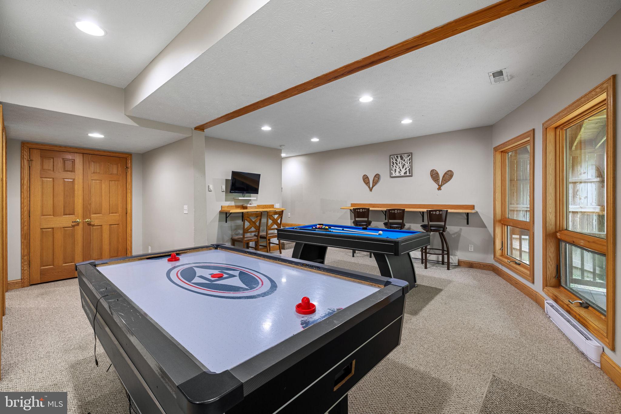 PINNACLE - Residential