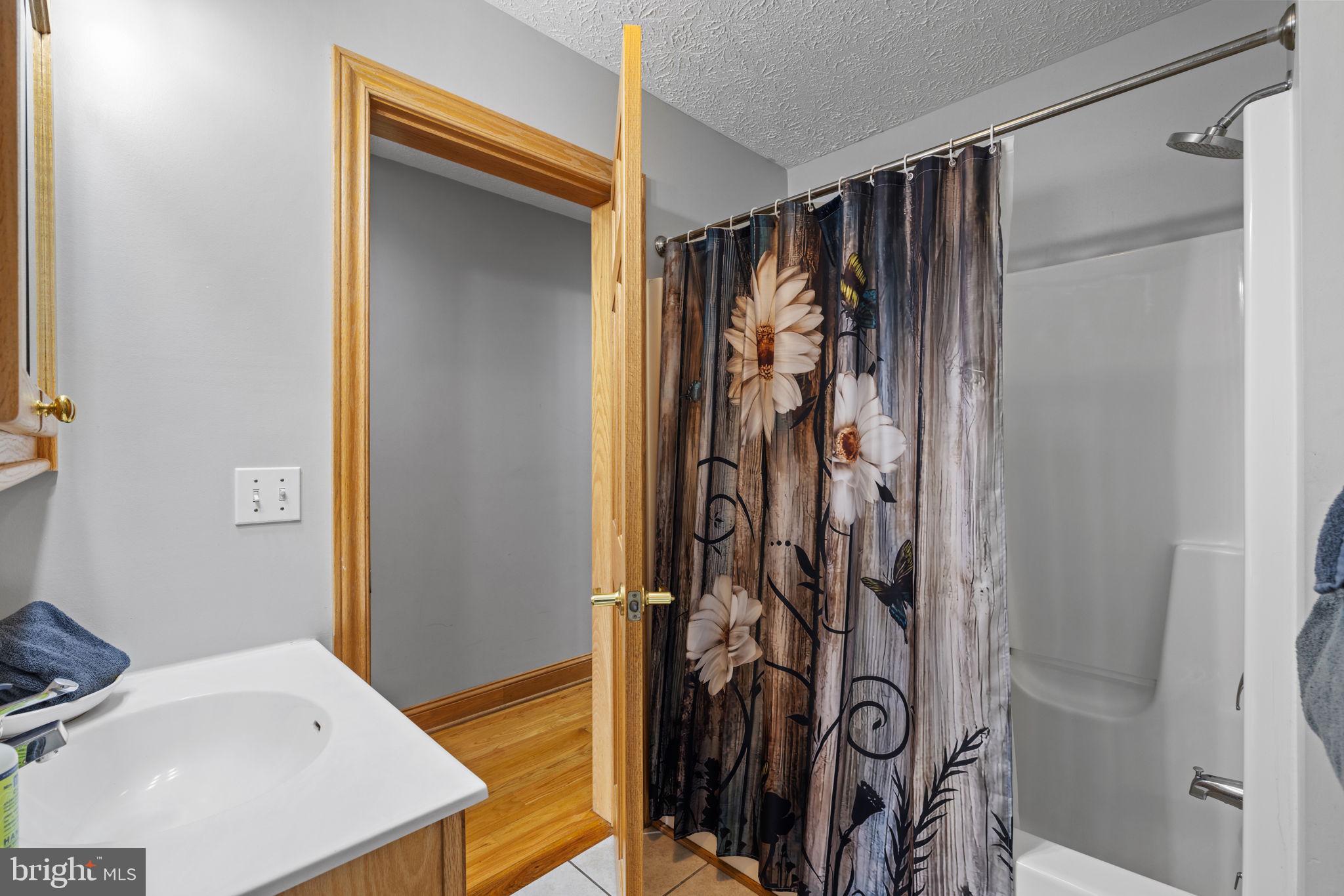 PINNACLE - Residential