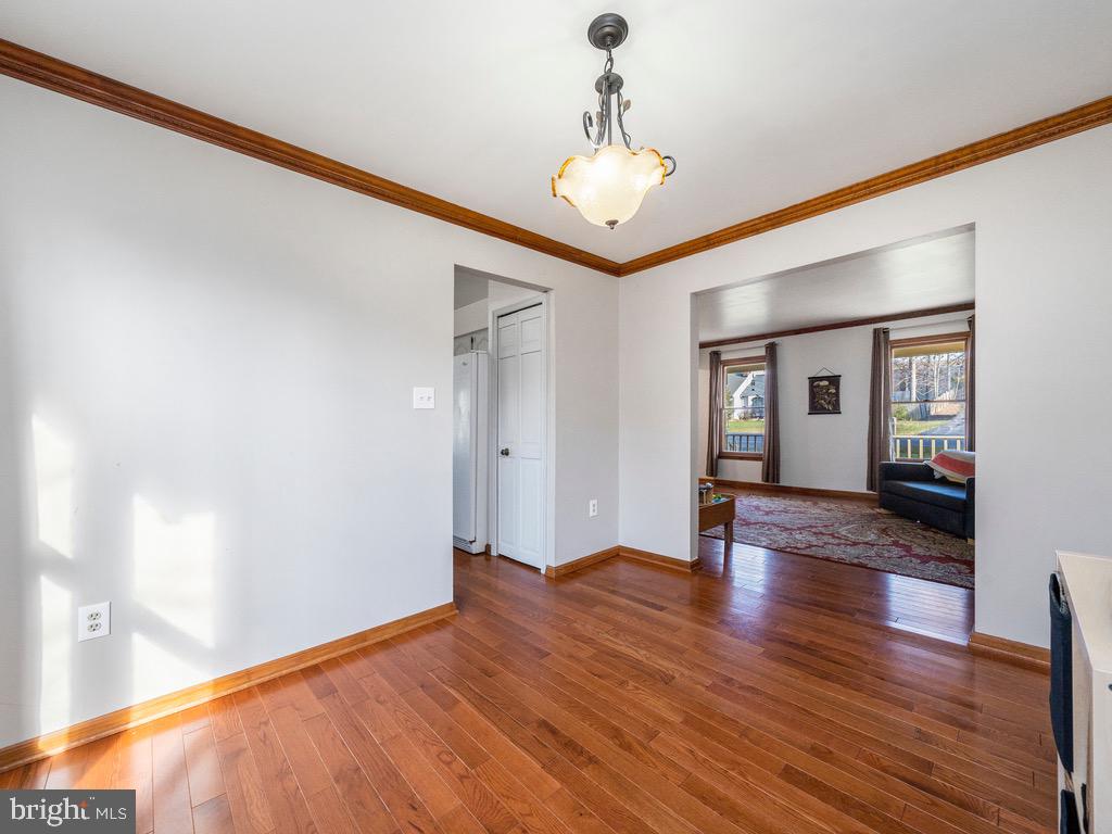 SHADOW WOODS - Residential