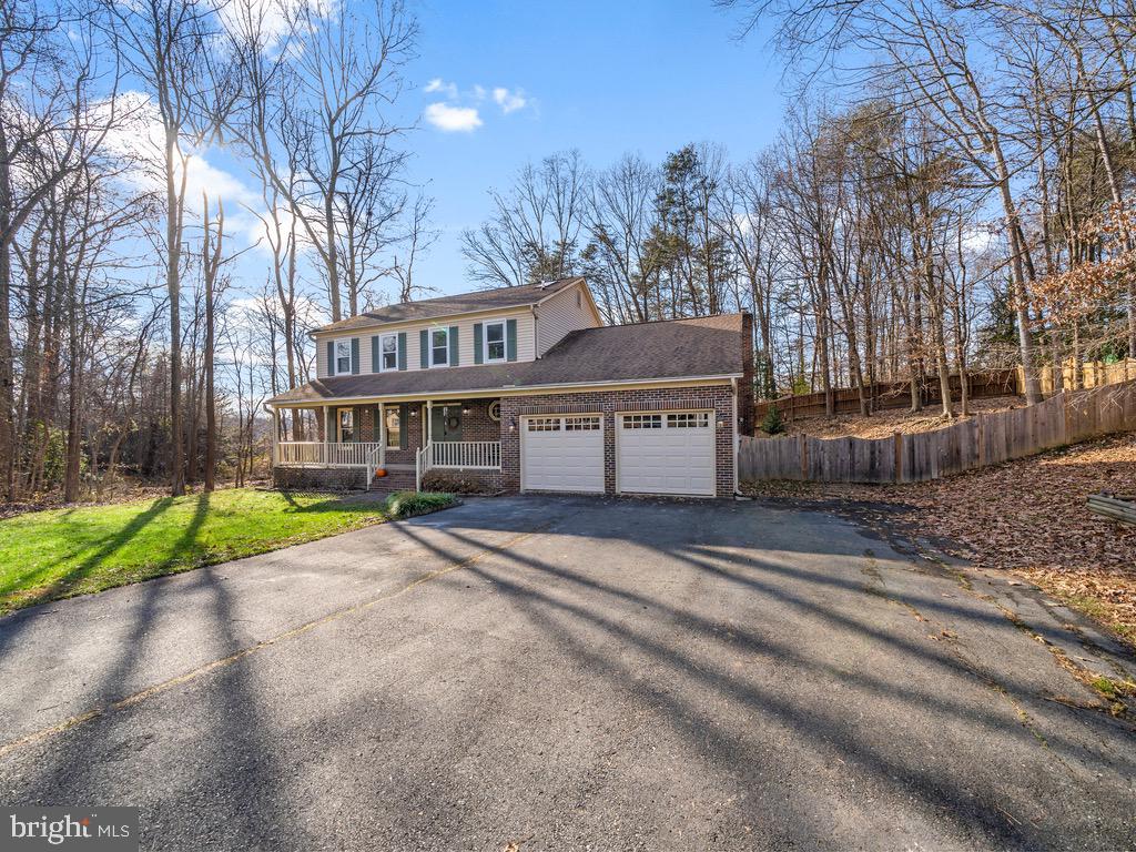 SHADOW WOODS - Residential