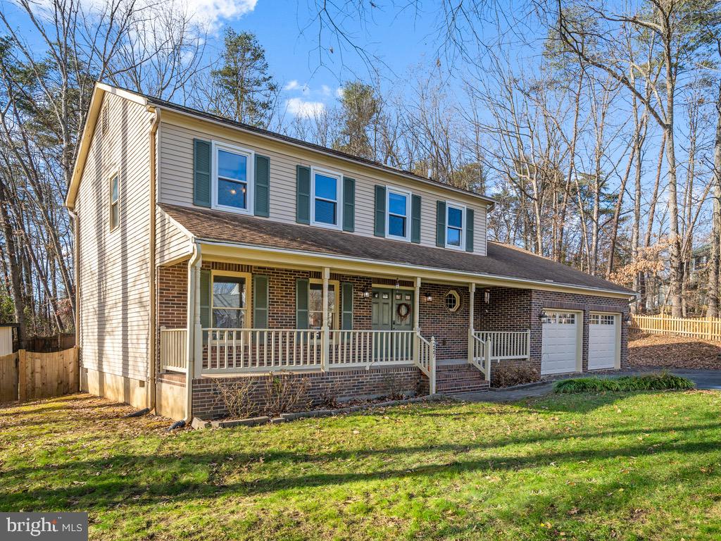 SHADOW WOODS - Residential