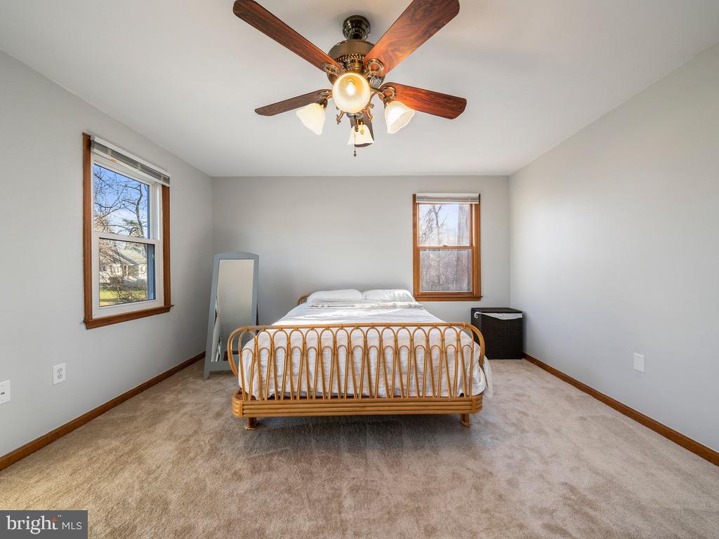 SHADOW WOODS - Residential