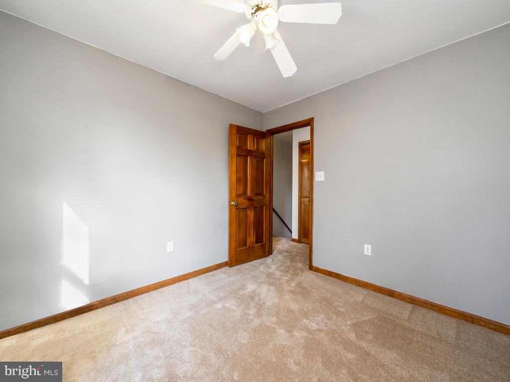 SHADOW WOODS - Residential