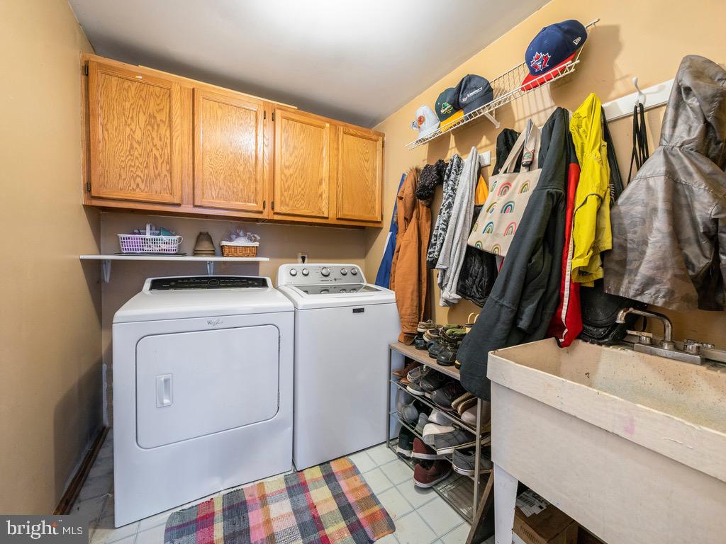 SHADOW WOODS - Residential