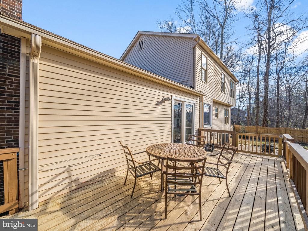 SHADOW WOODS - Residential