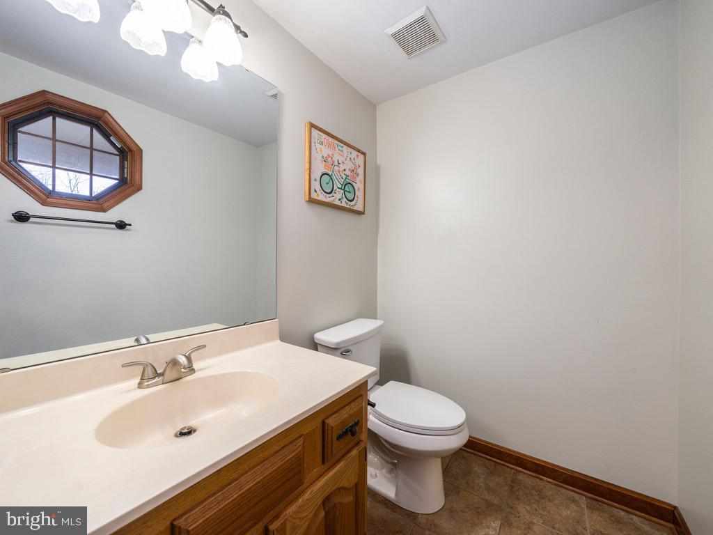 SHADOW WOODS - Residential