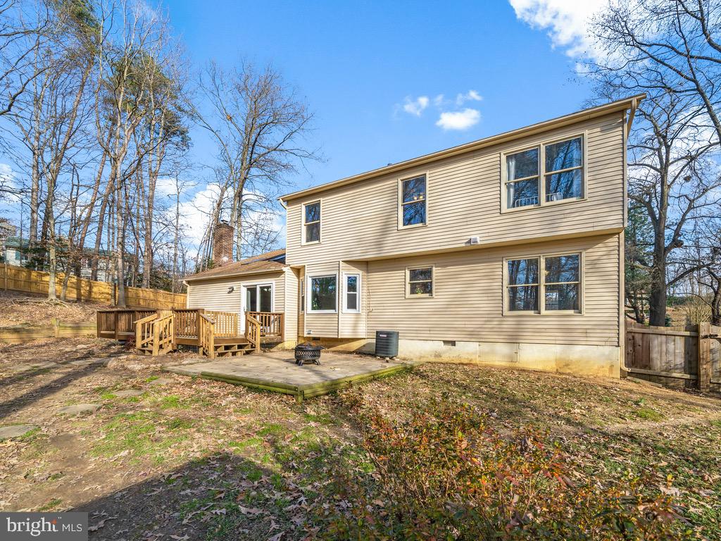 SHADOW WOODS - Residential