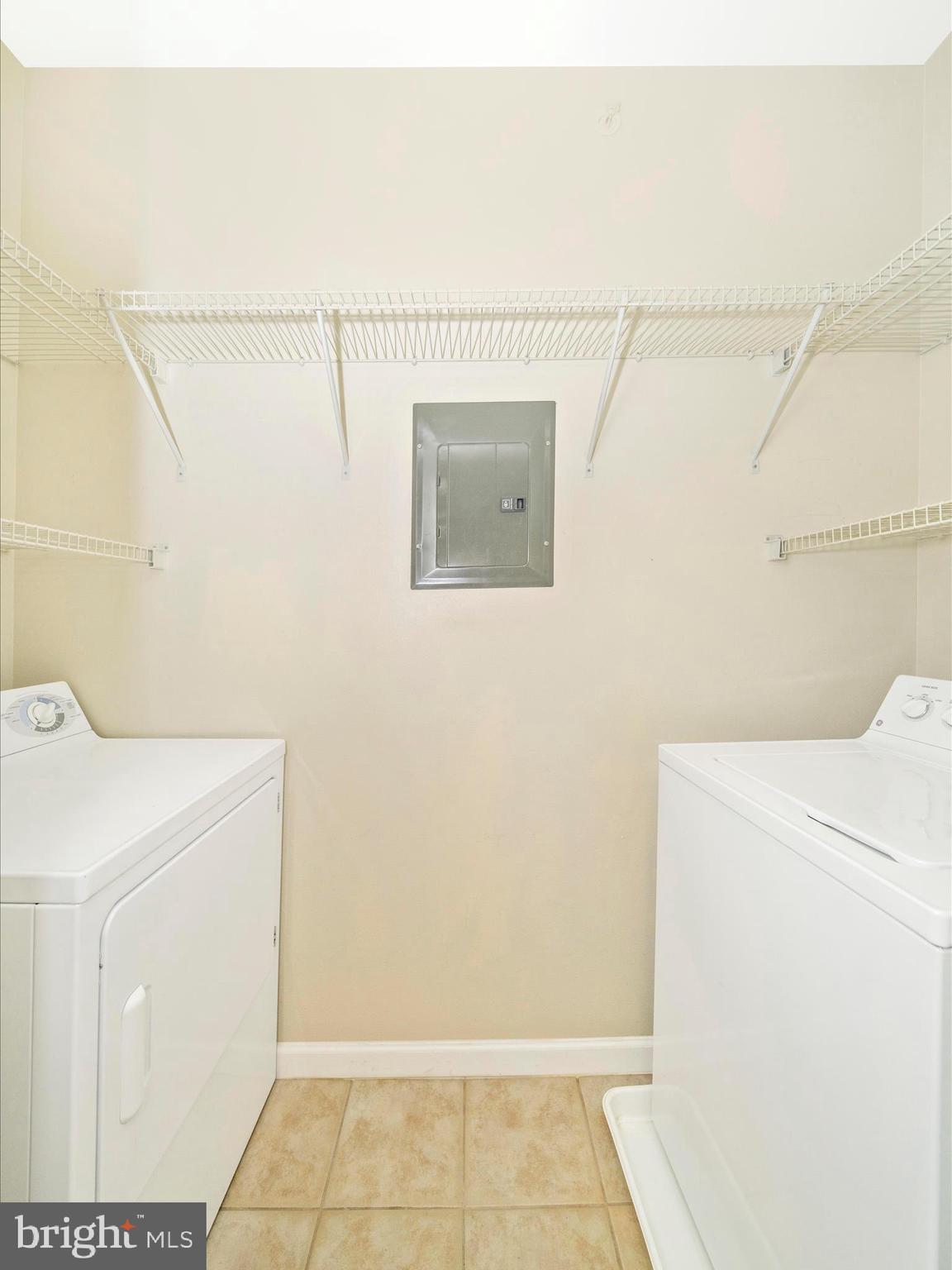 ASHMORE AT GERMANOWN COMMUNITY - Residential