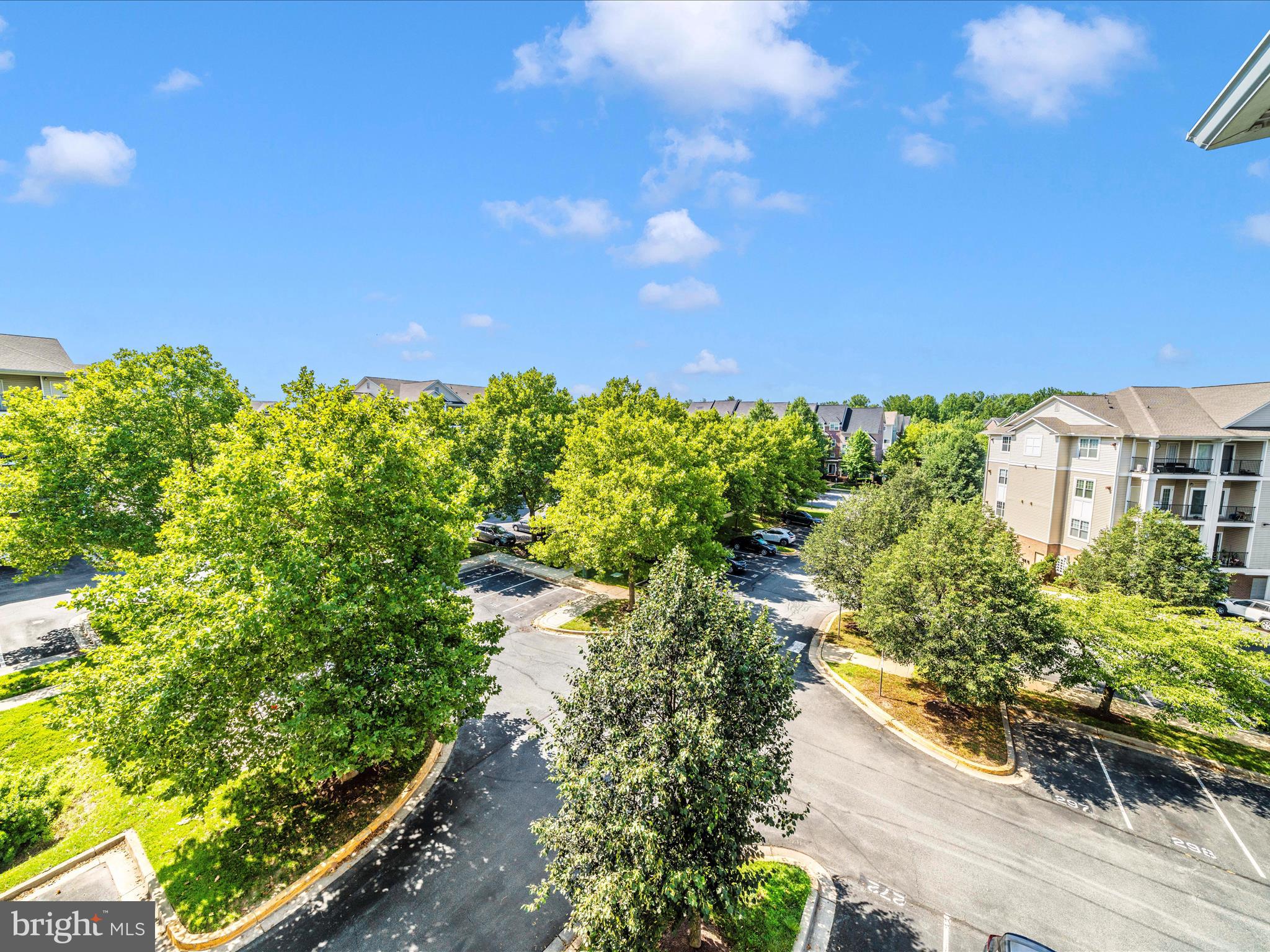 ASHMORE AT GERMANOWN COMMUNITY - Residential