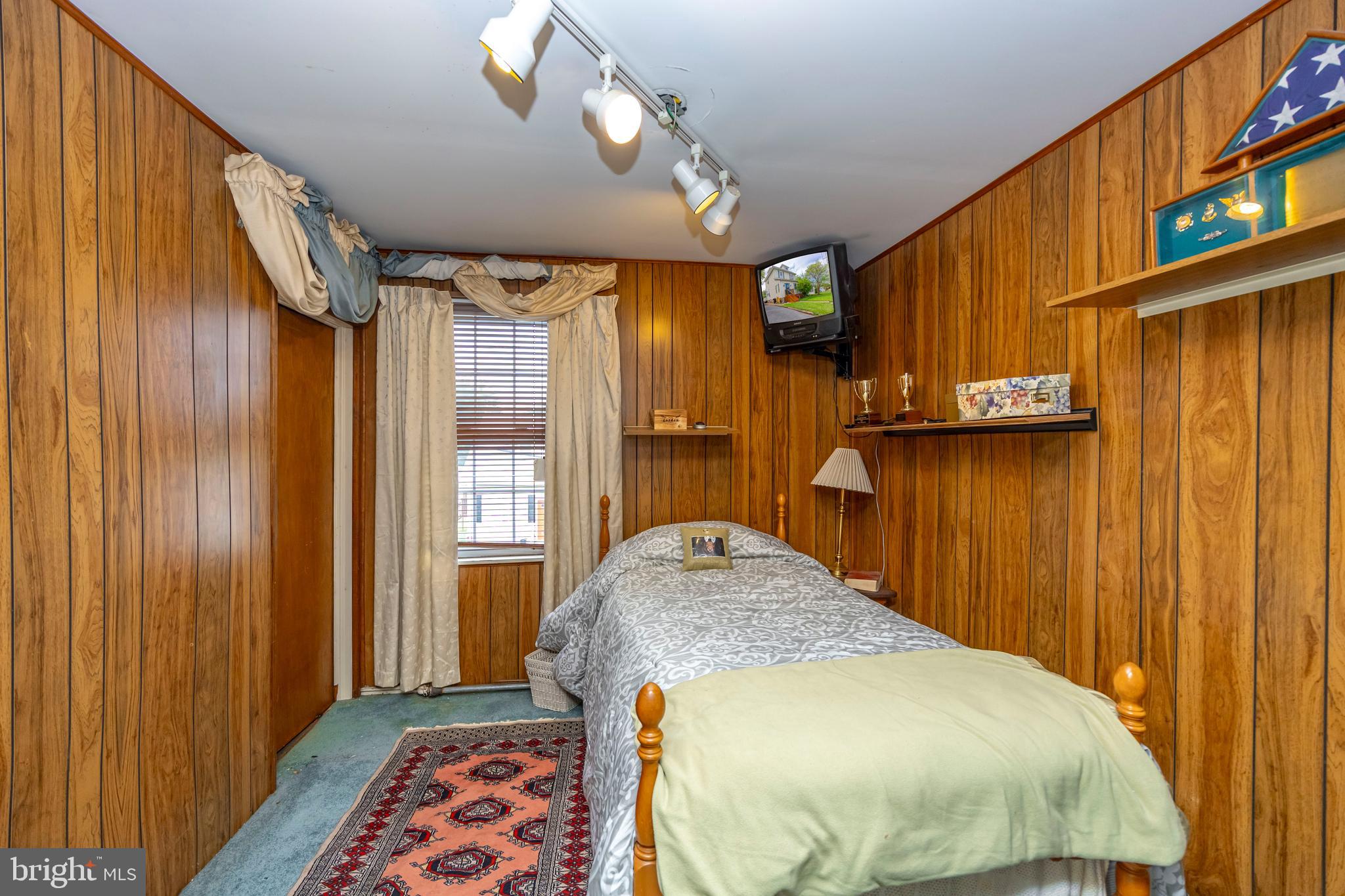 LINDEN HEIGHTS - Residential