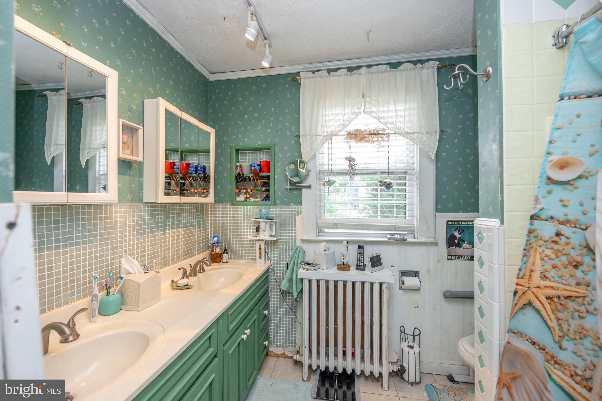 LINDEN HEIGHTS - Residential