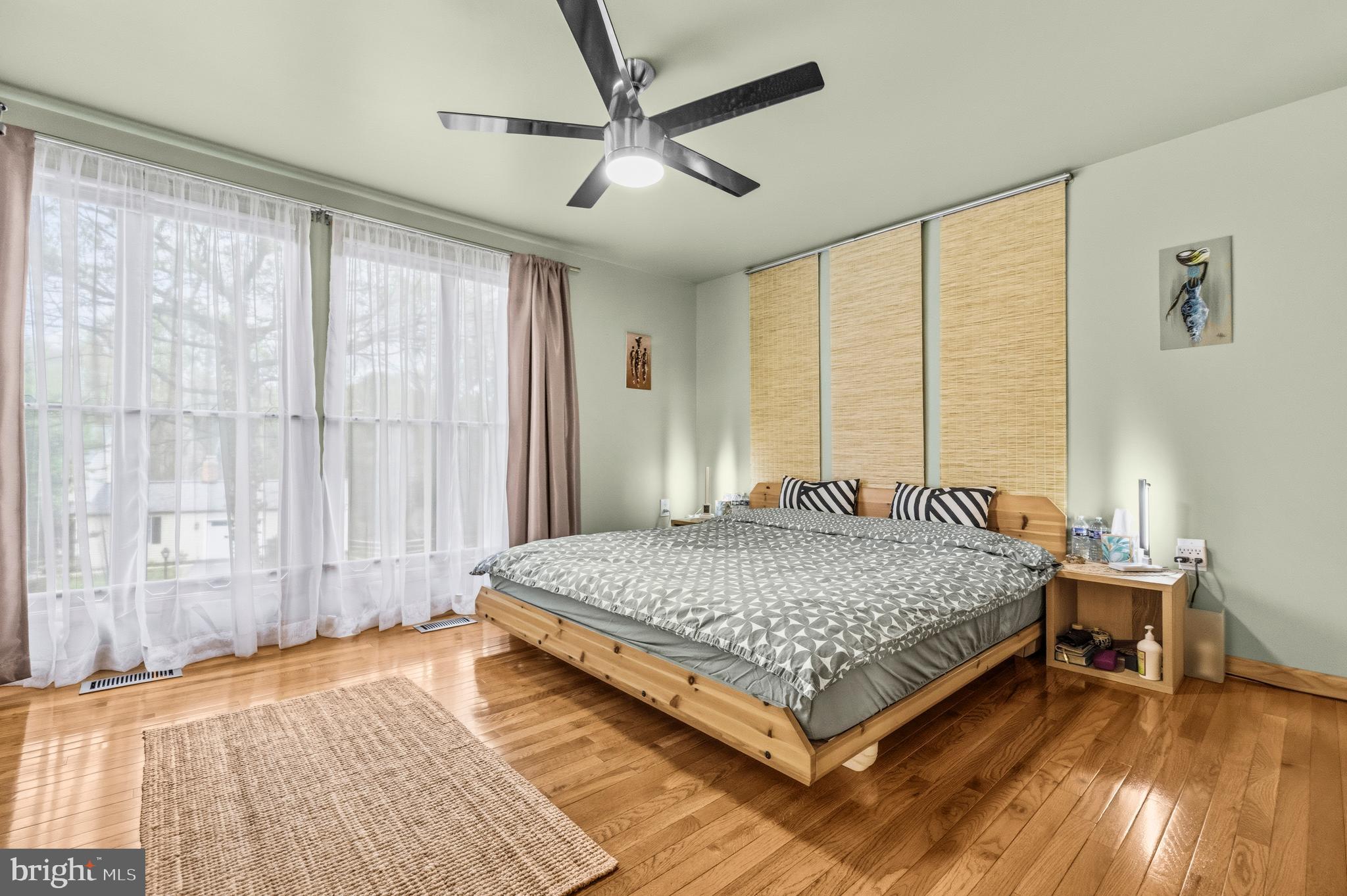 RESTON - Residential