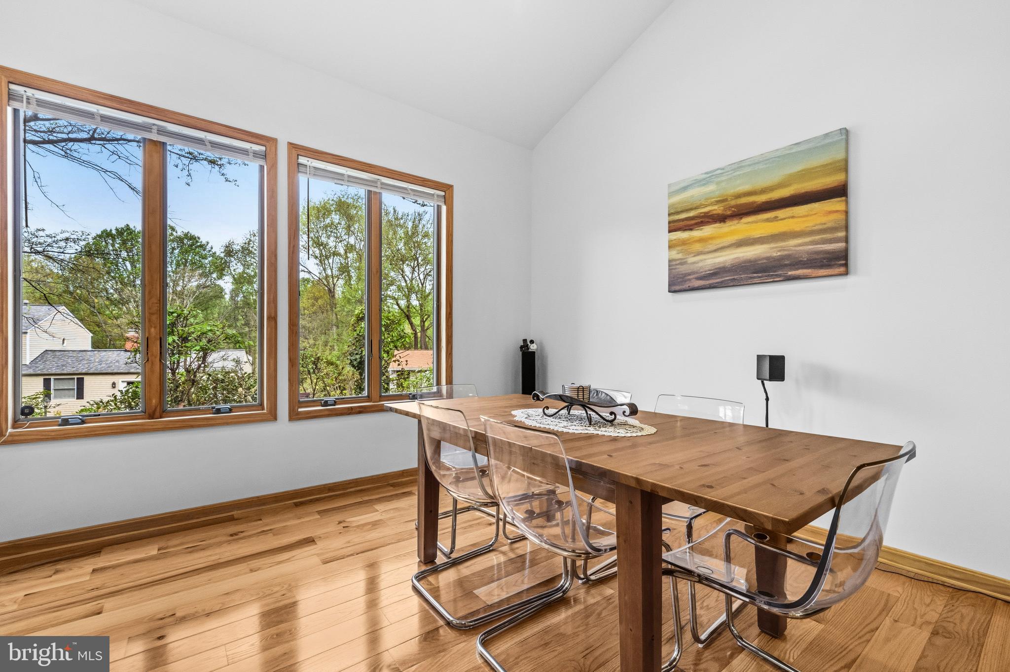 RESTON - Residential