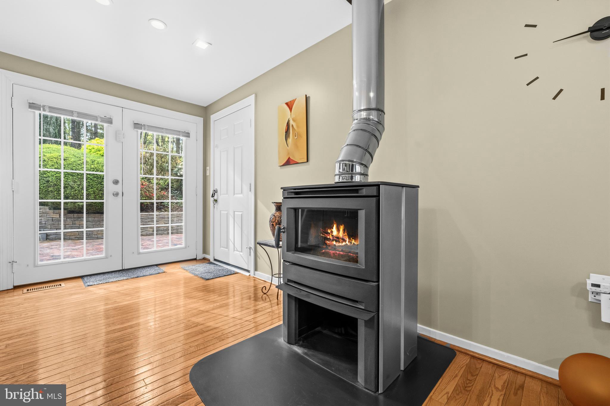 RESTON - Residential