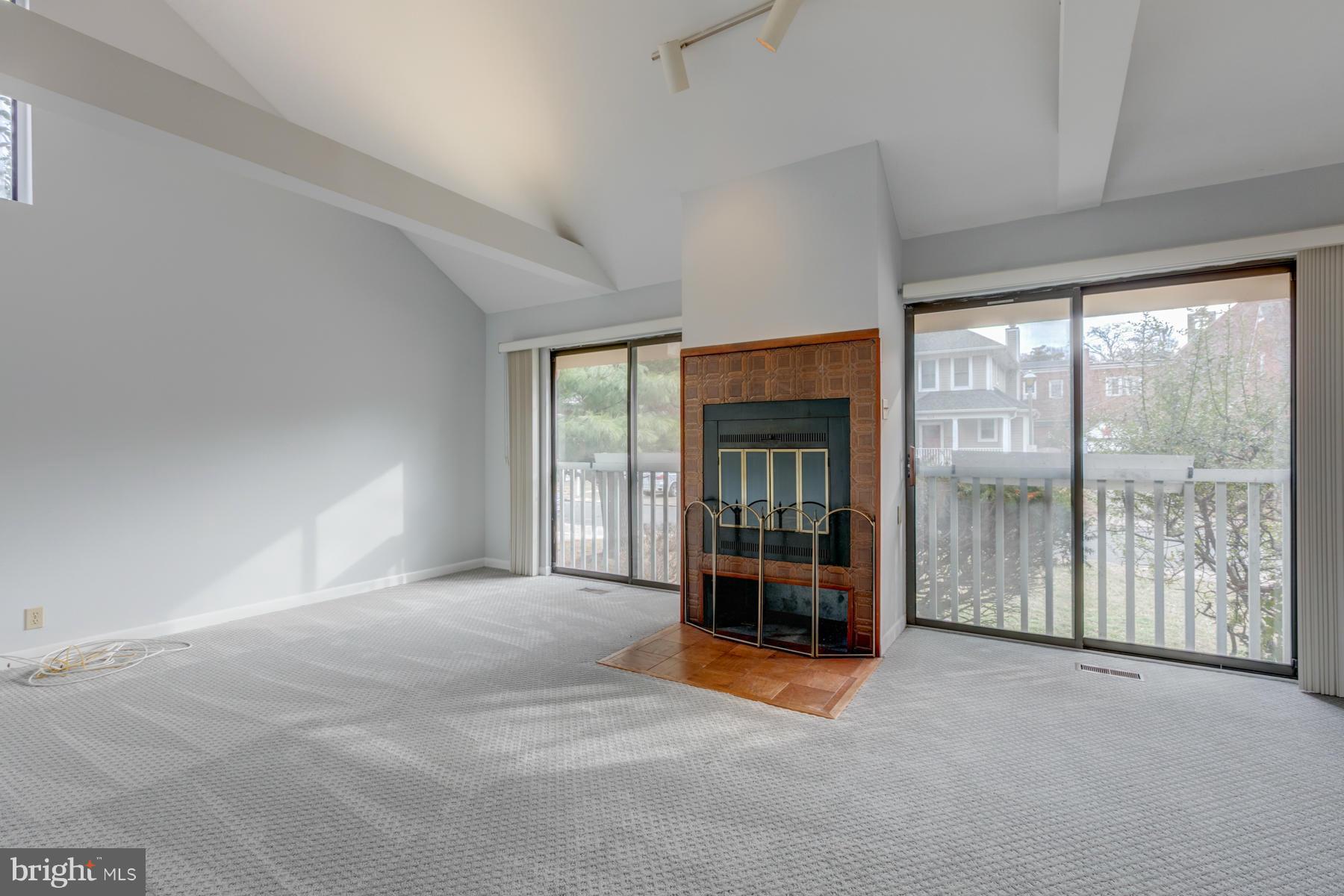 ADDISON HEIGHTS - Residential Lease