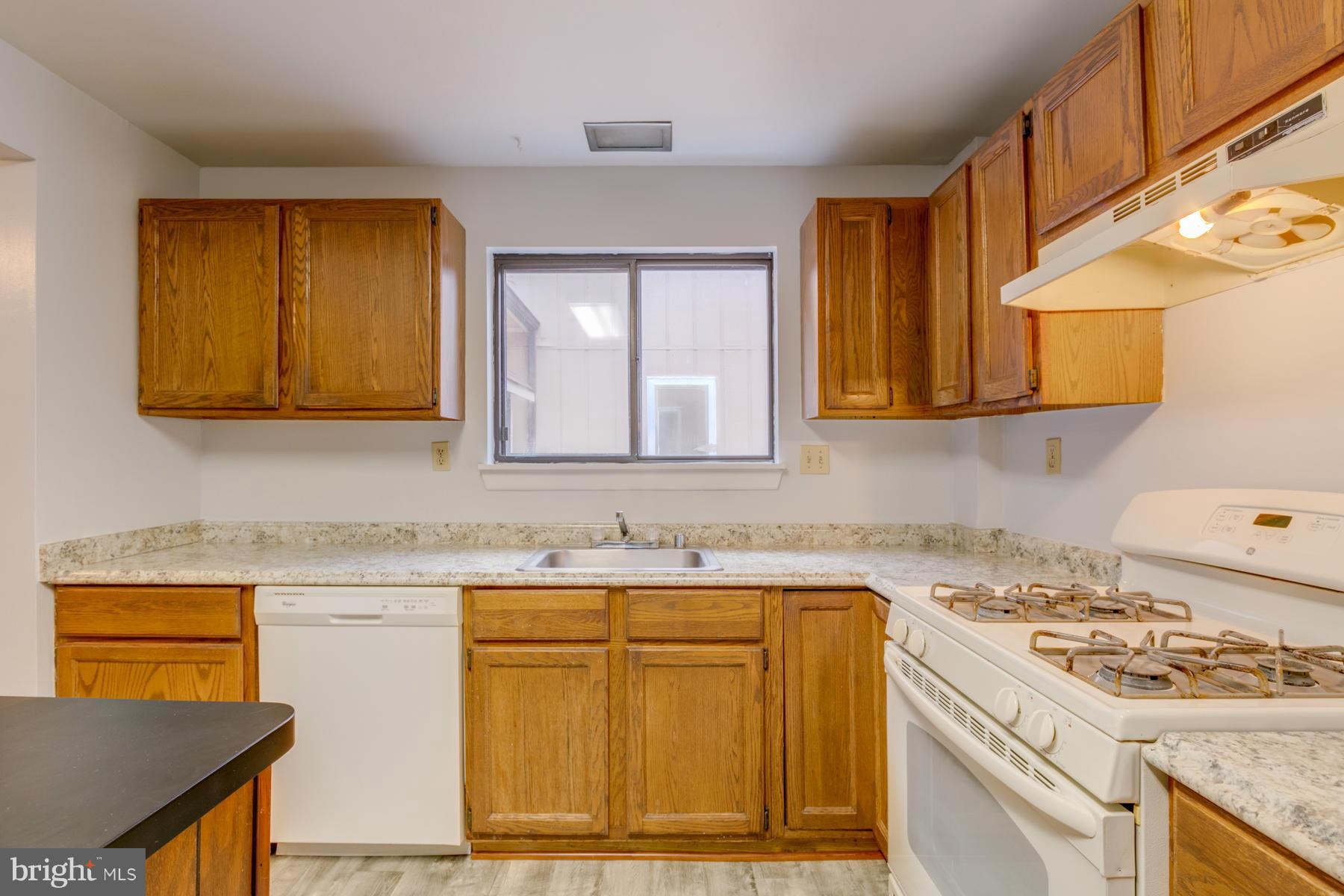 ADDISON HEIGHTS - Residential Lease