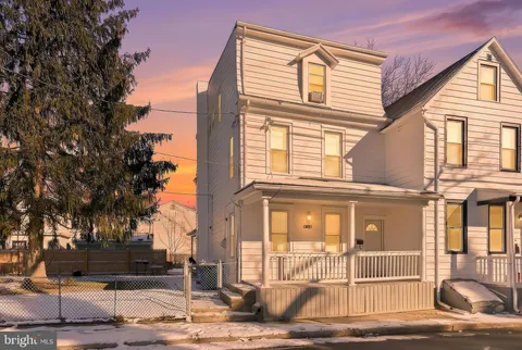 233 Ellis Street, Burlington, NJ 08016 - MLS#: NJBL2104776