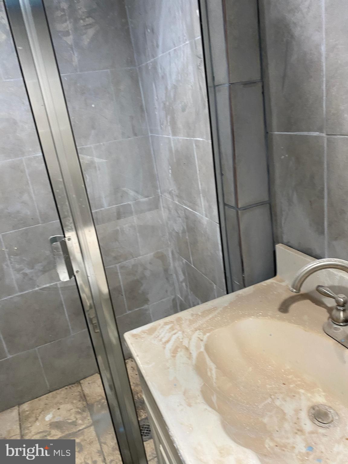 PHILADELPHIA (SOUTHWEST) - Residential