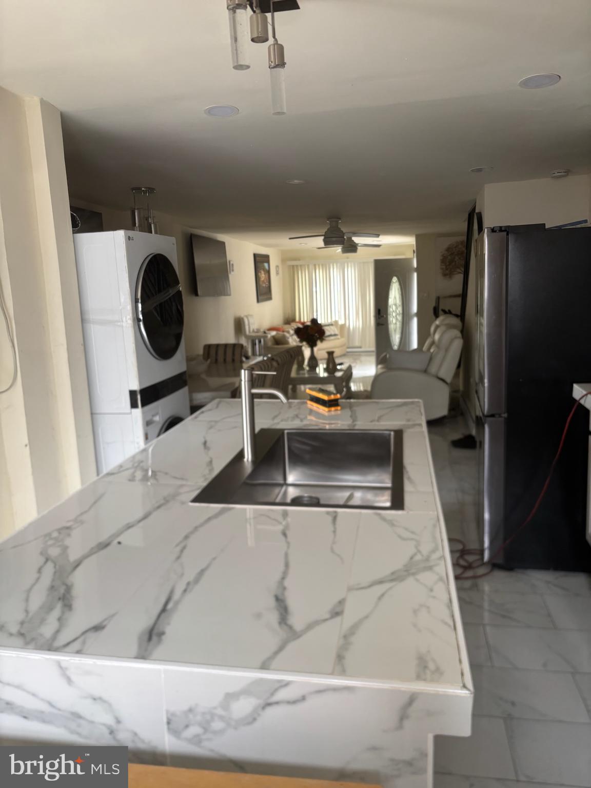 PHILADELPHIA (SOUTHWEST) - Residential