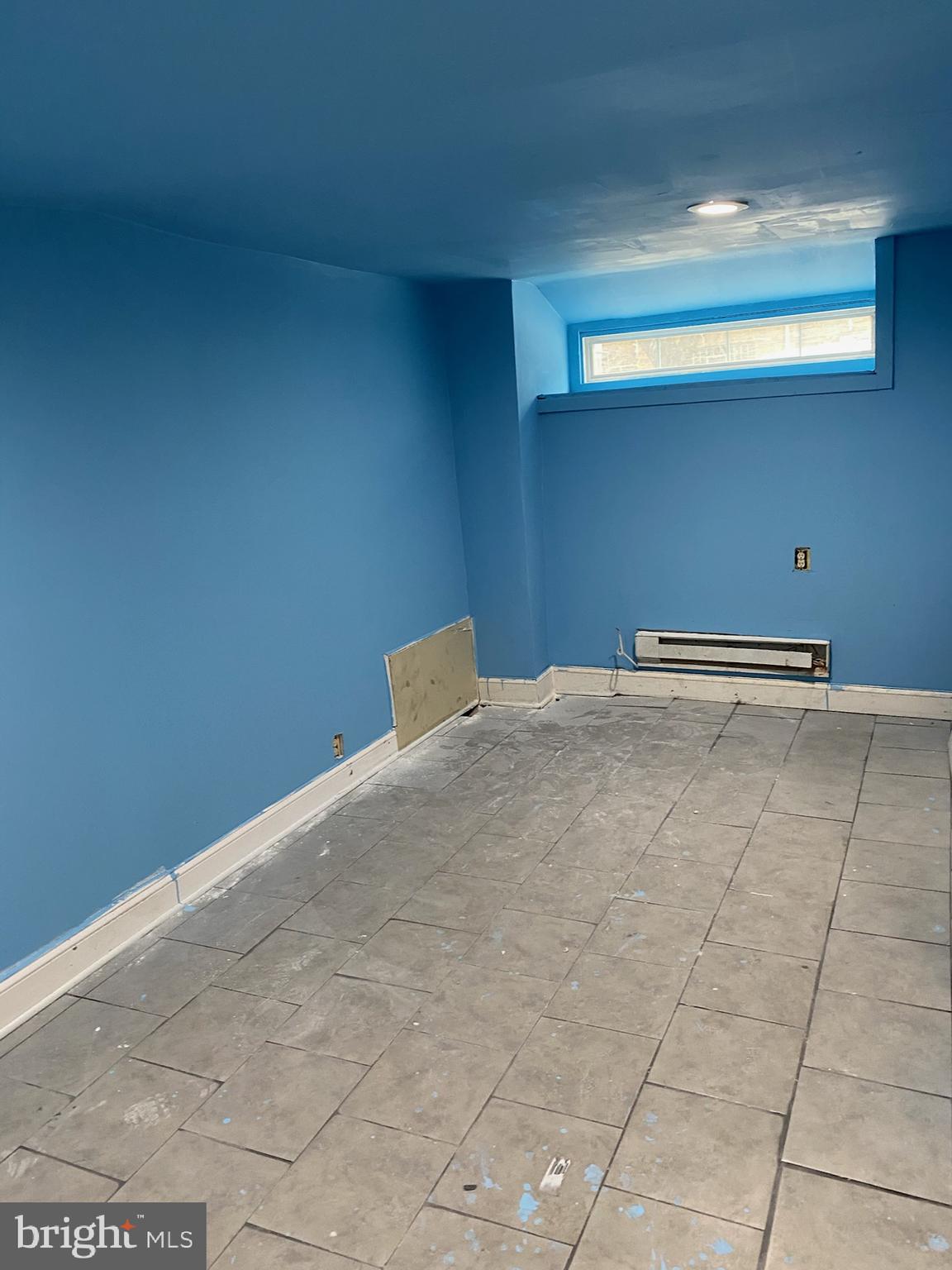 PHILADELPHIA (SOUTHWEST) - Residential