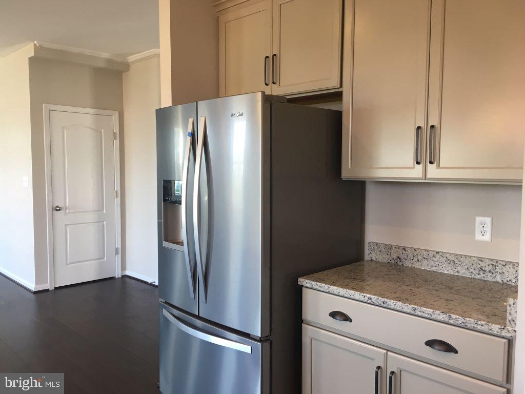 MCCAULEY CROSSING - Residential