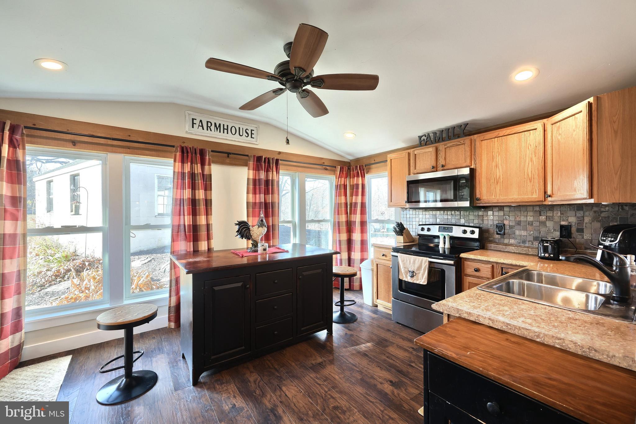 CROSSROADS BORO - Residential