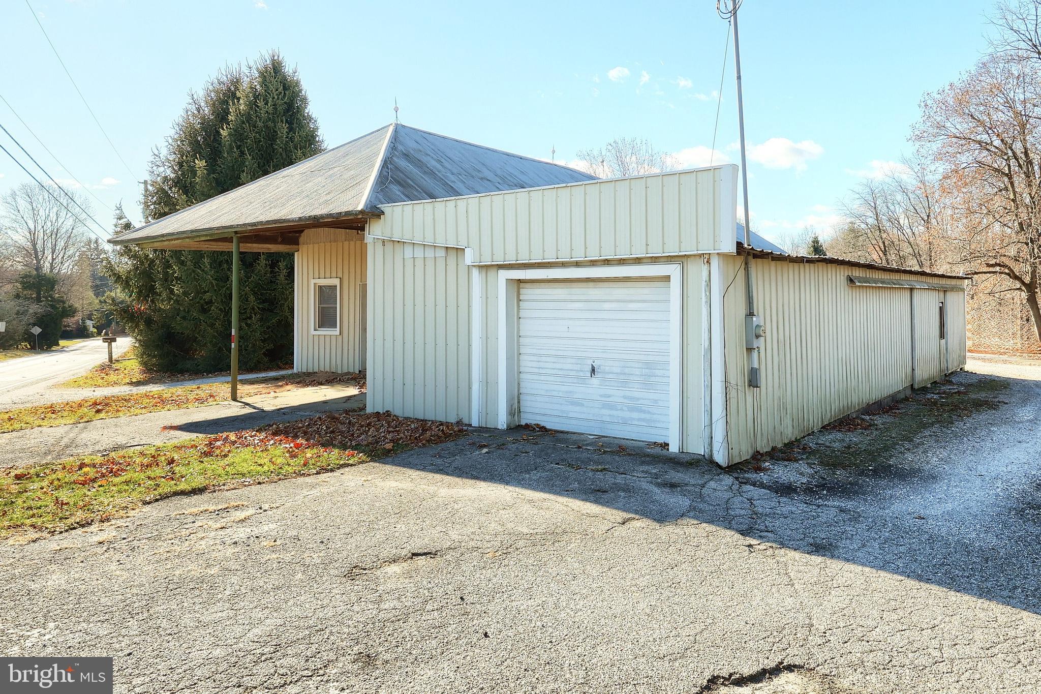 CROSSROADS BORO - Residential