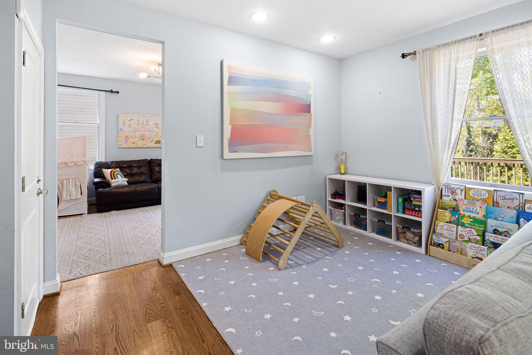 POWDER MILL - Residential