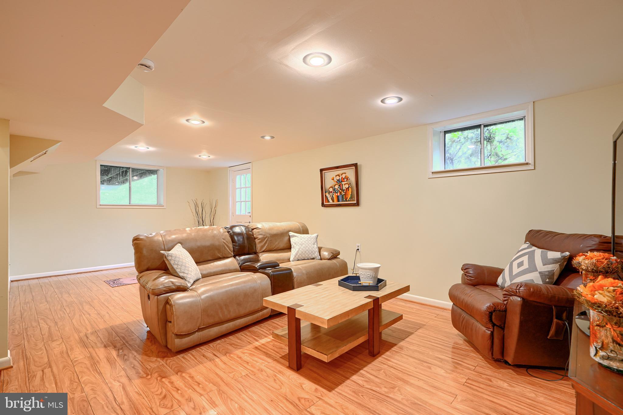 TOWSON - Residential