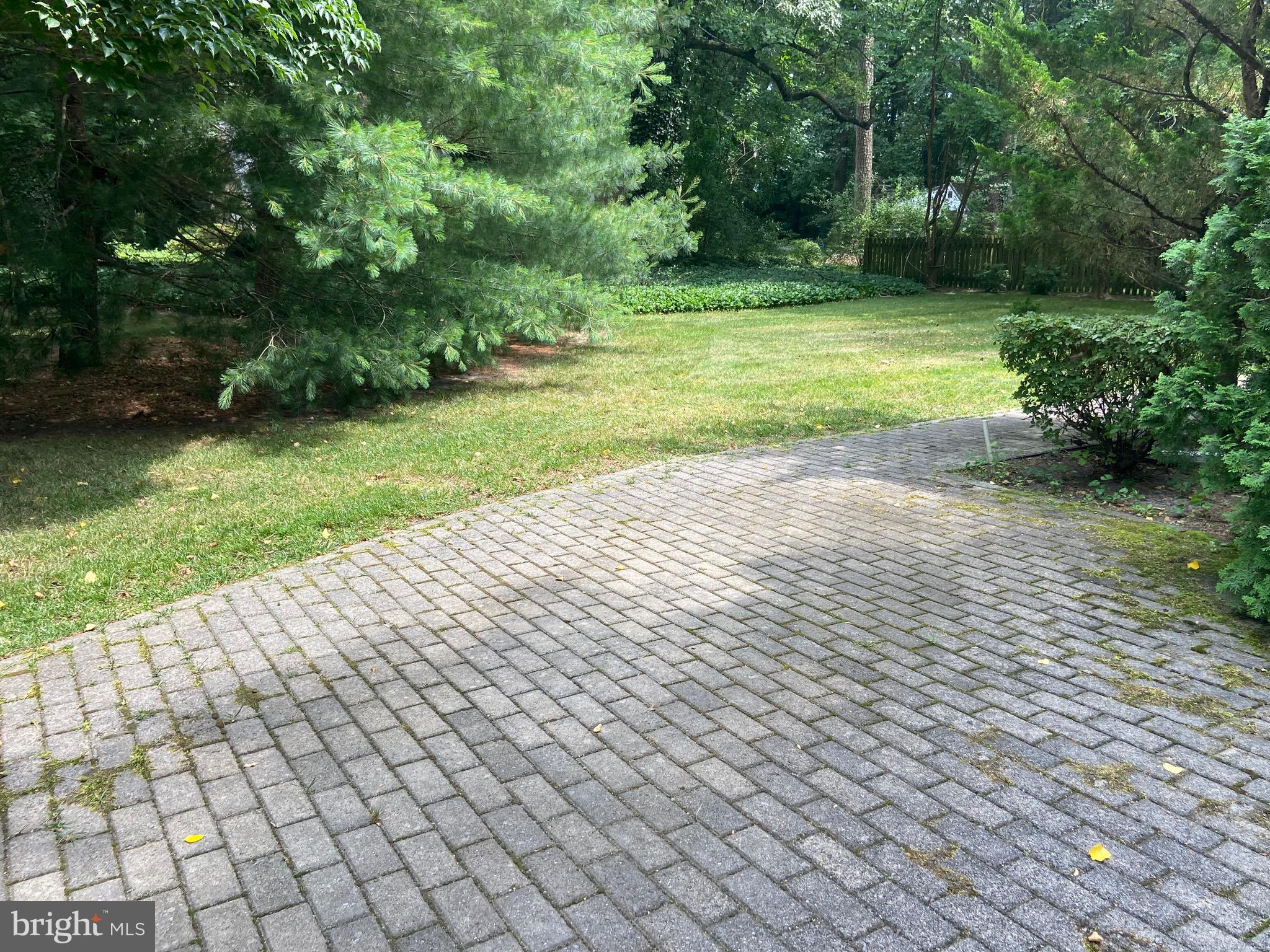 ALLENWOOD - Residential