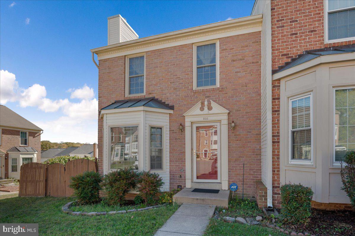 201 STONEY BROOK COURT