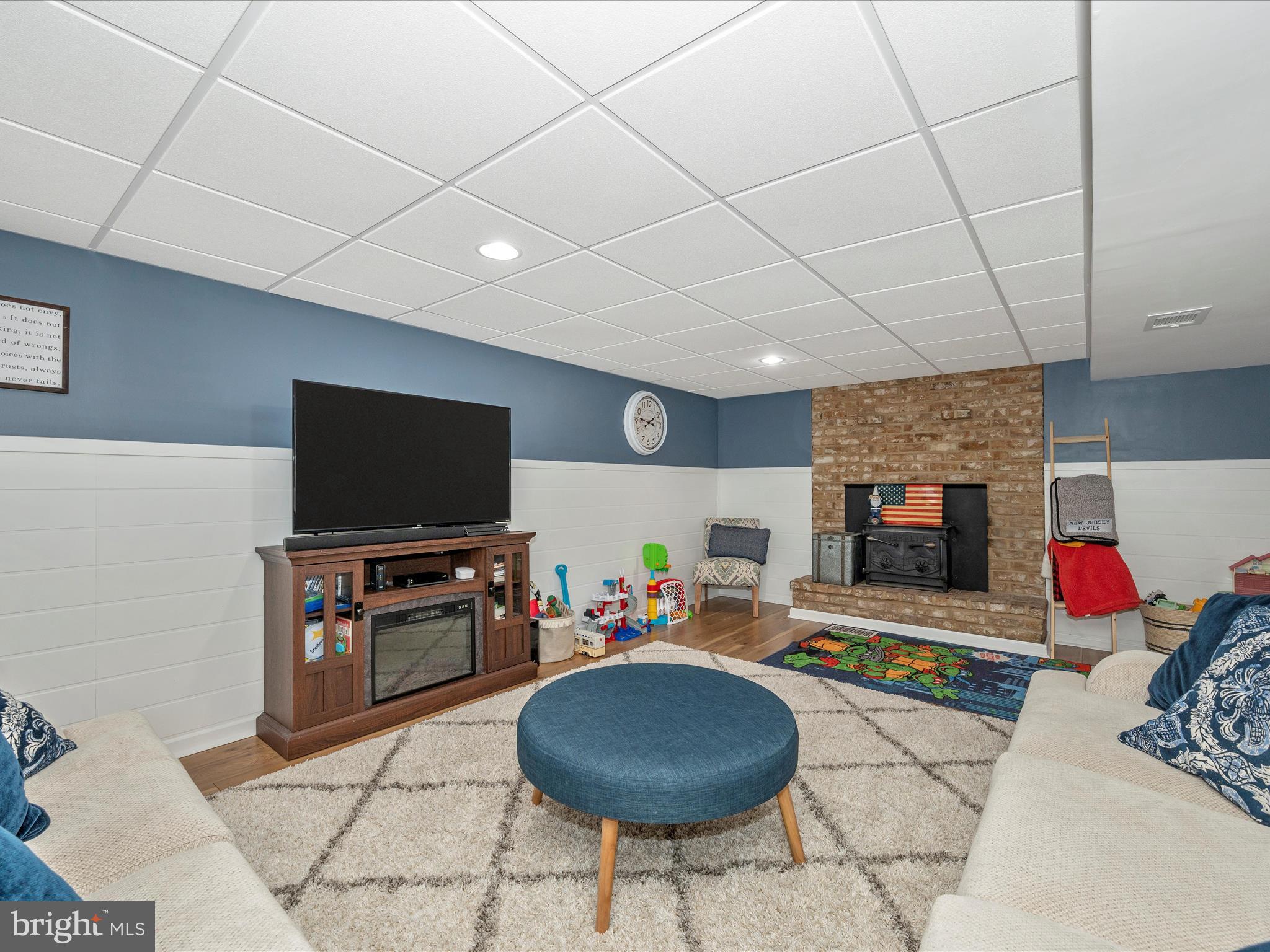 GARDEN SPOT - Residential