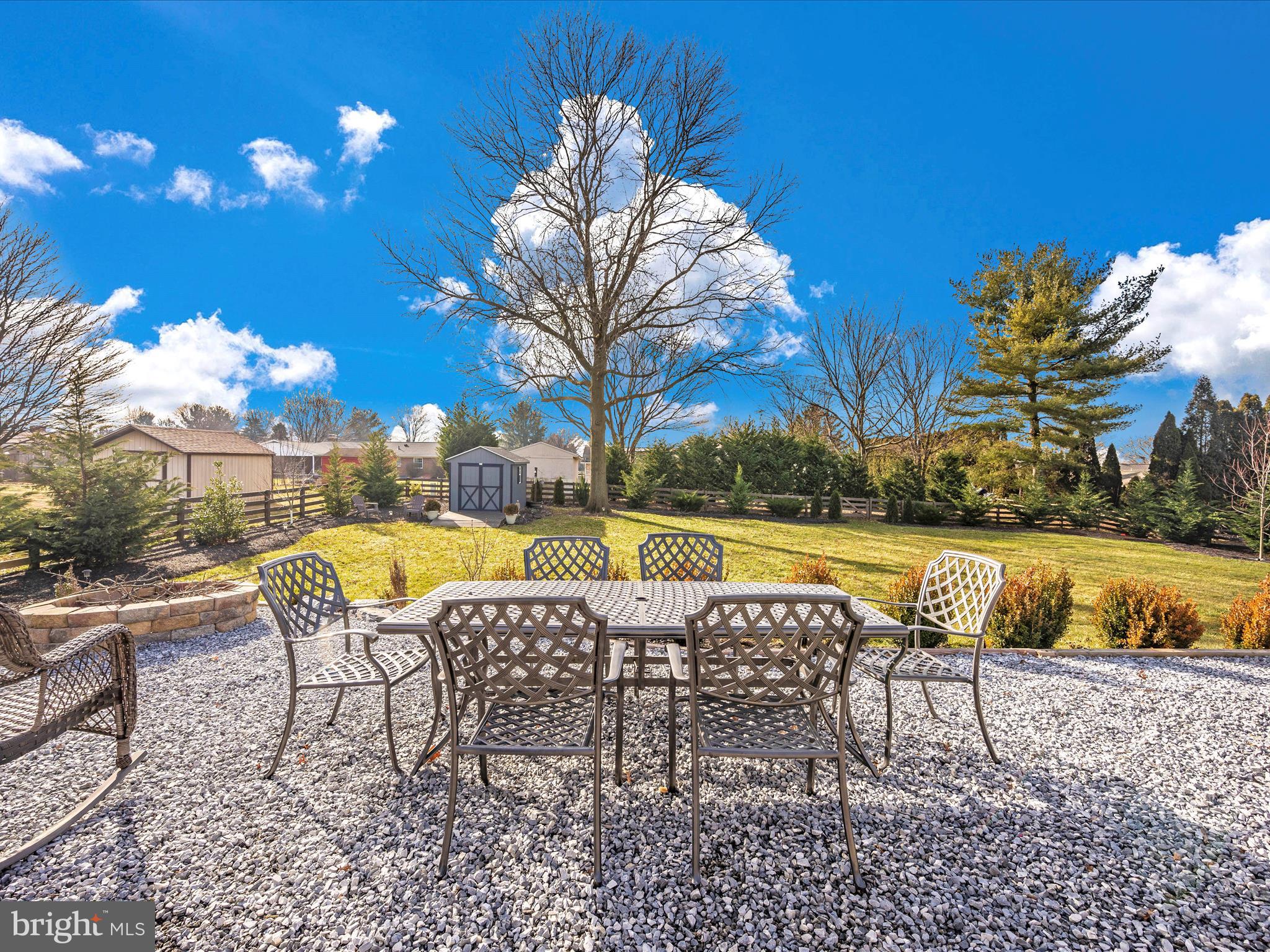 GARDEN SPOT - Residential