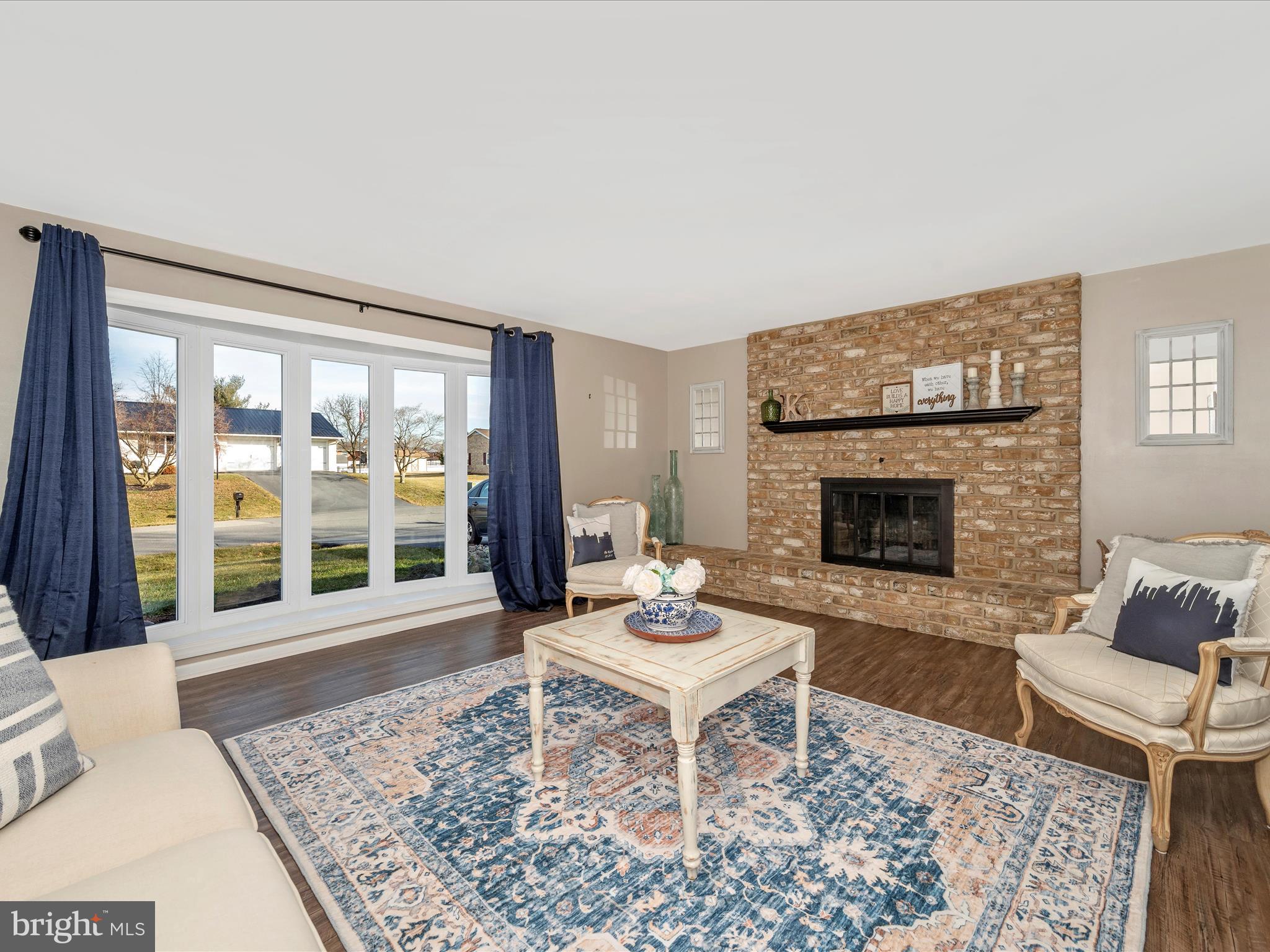 GARDEN SPOT - Residential