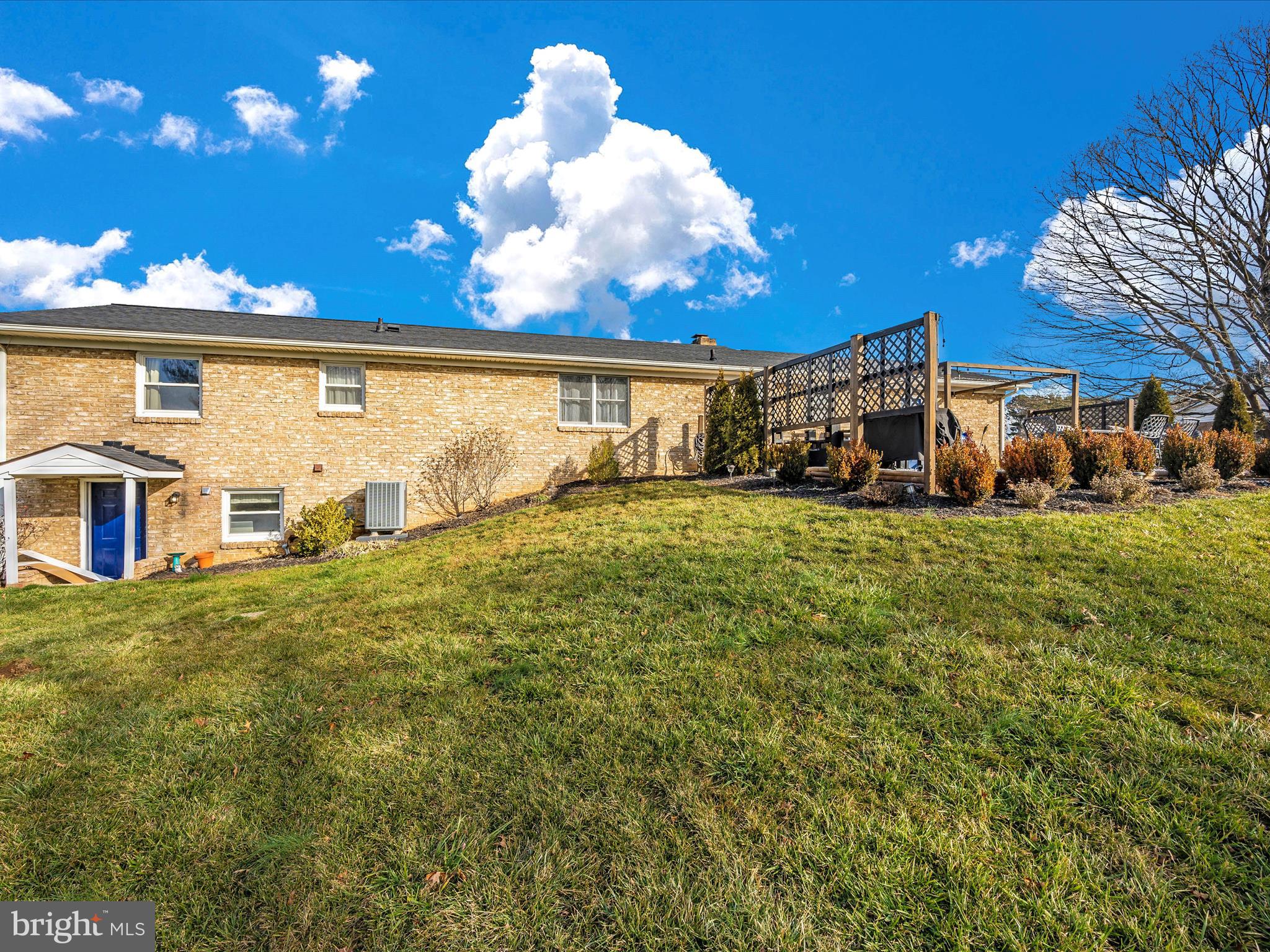 GARDEN SPOT - Residential