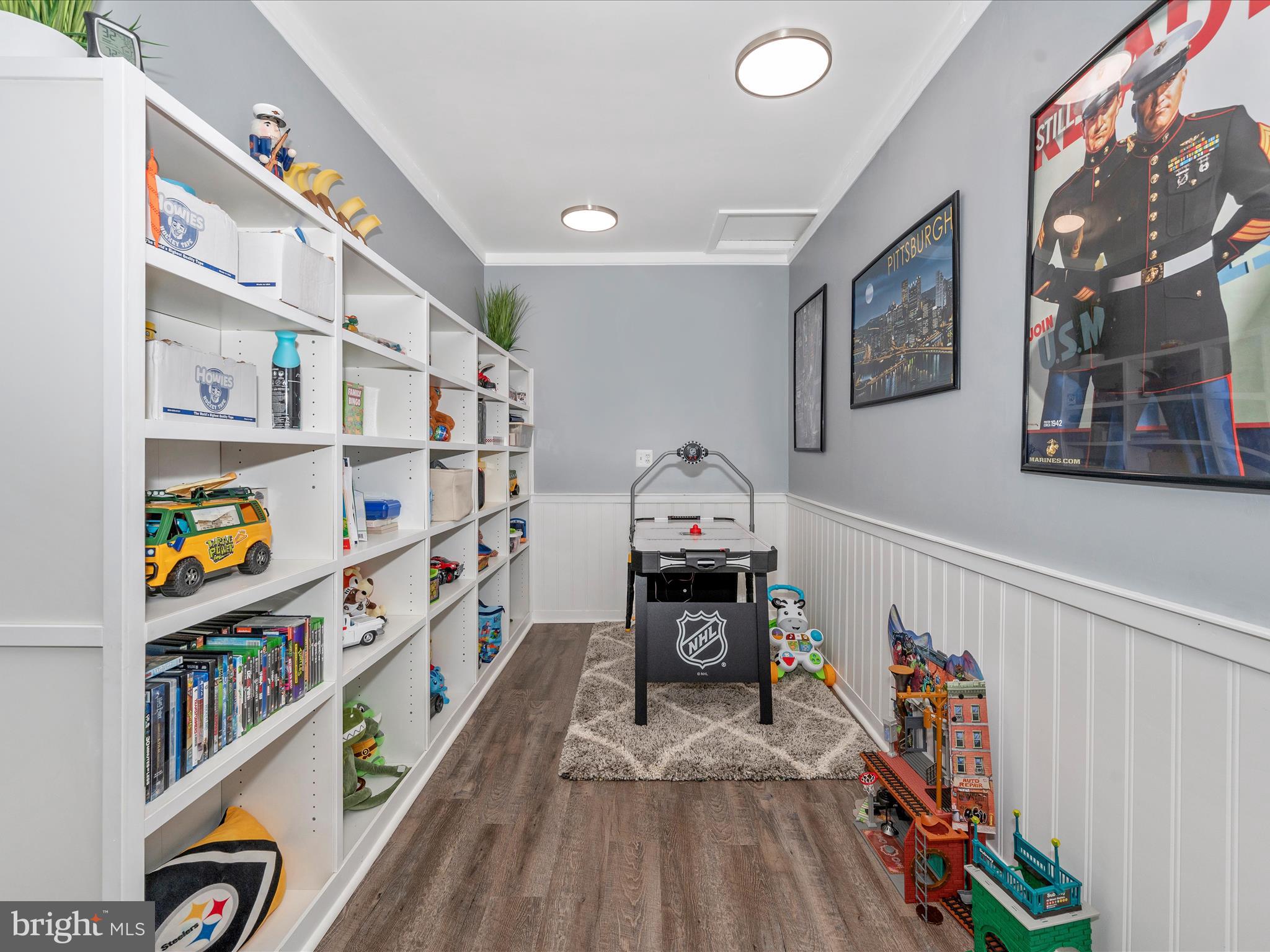 GARDEN SPOT - Residential