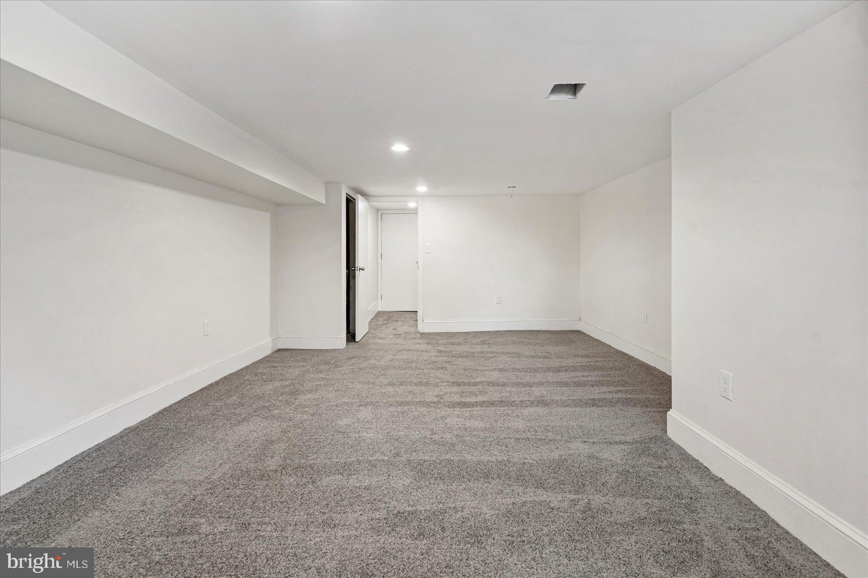 OLIVER - Residential