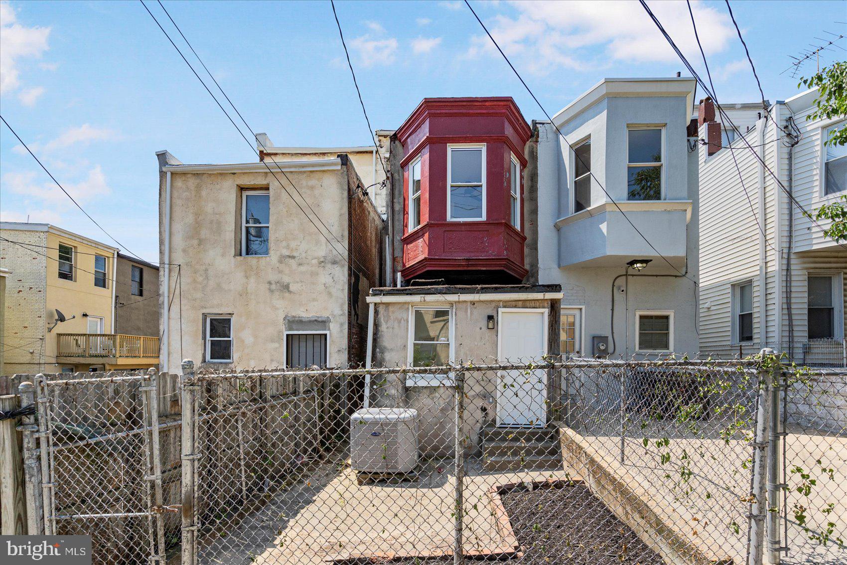 OLIVER - Residential