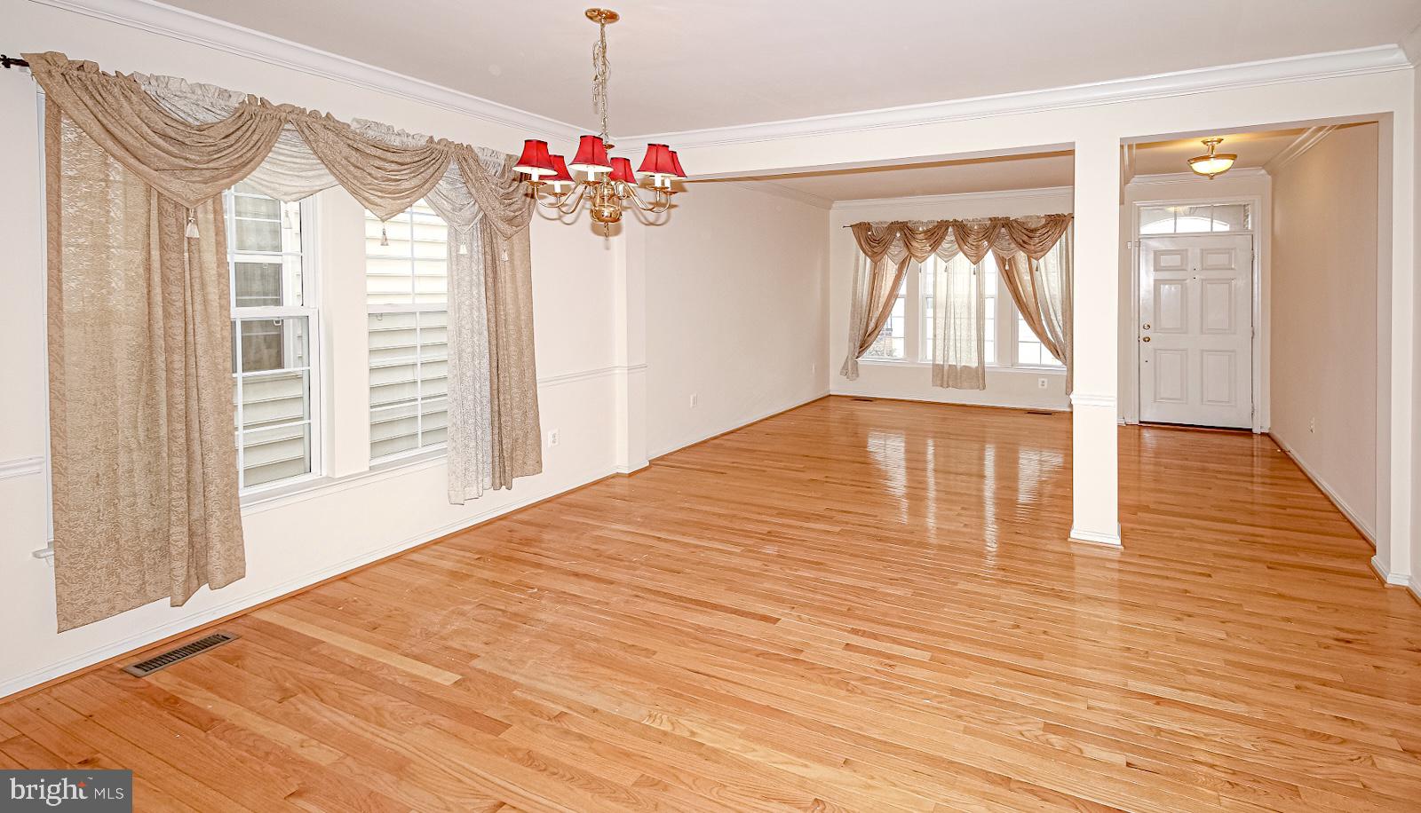 ROCKLAND VILLAGE - Residential Lease