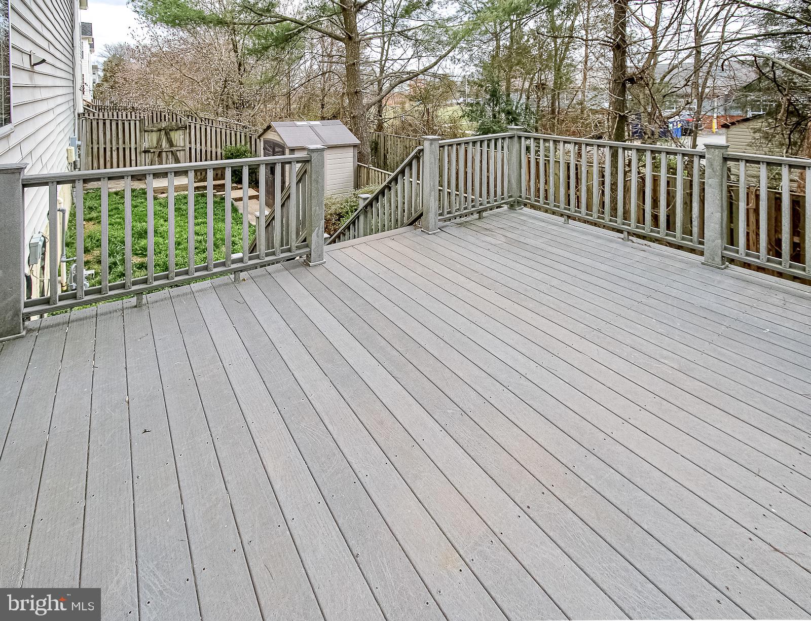 ROCKLAND VILLAGE - Residential Lease