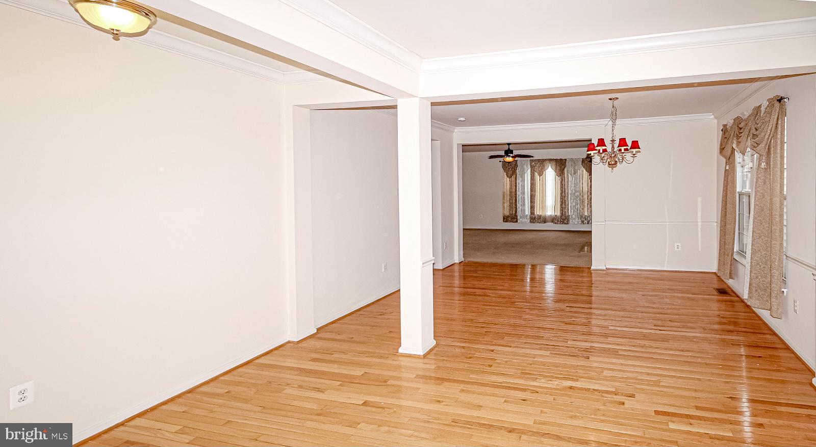 ROCKLAND VILLAGE - Residential Lease