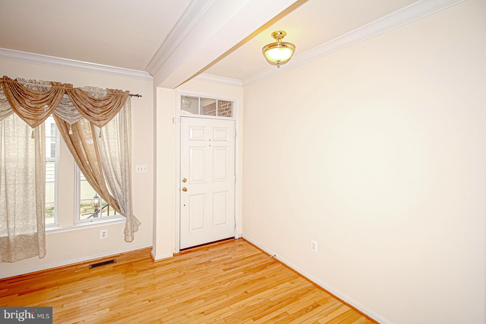 ROCKLAND VILLAGE - Residential Lease