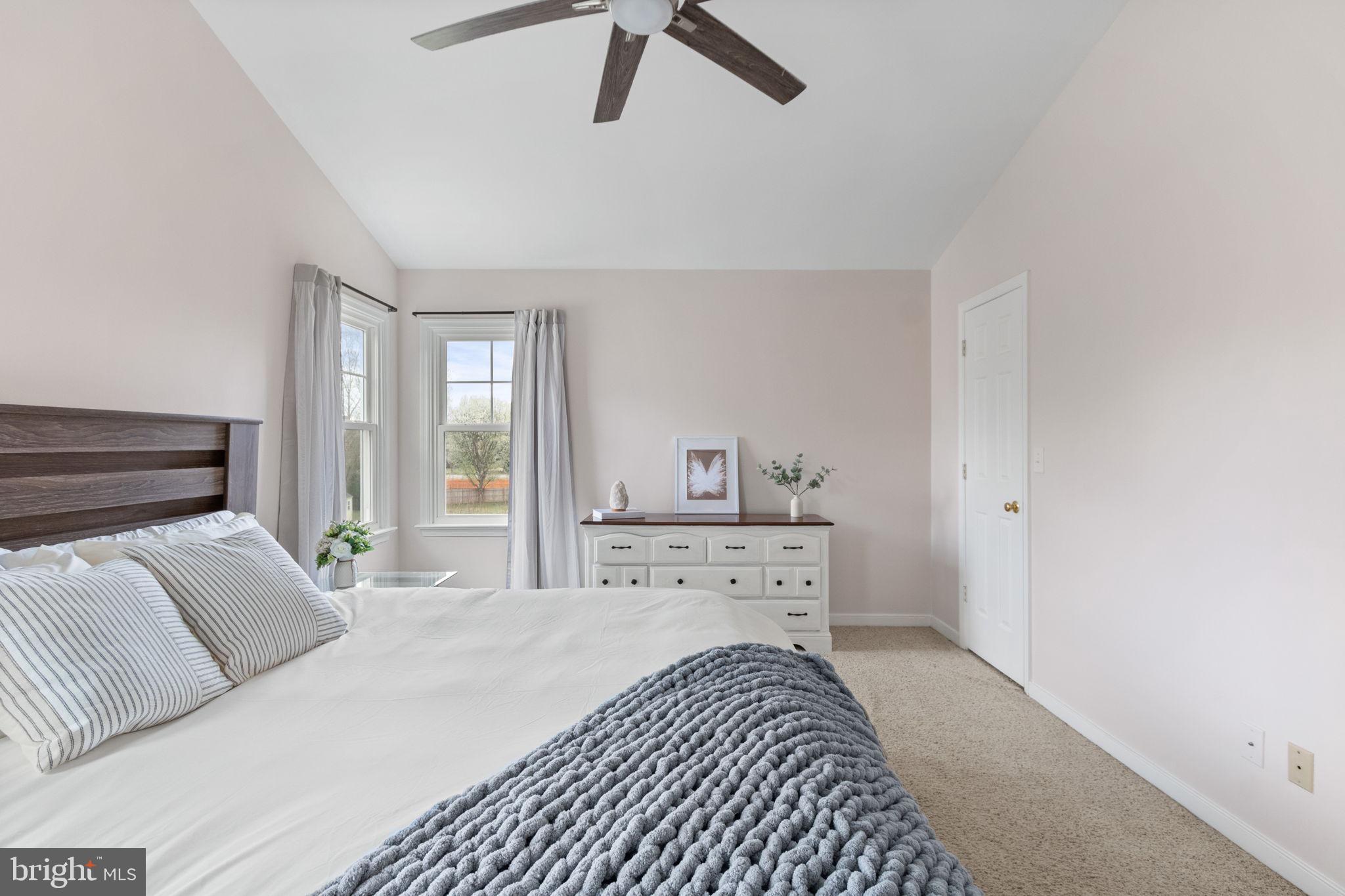 SMOKETREE - Residential