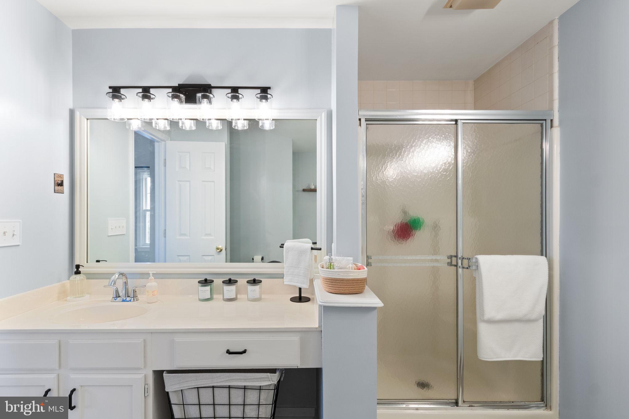 SMOKETREE - Residential