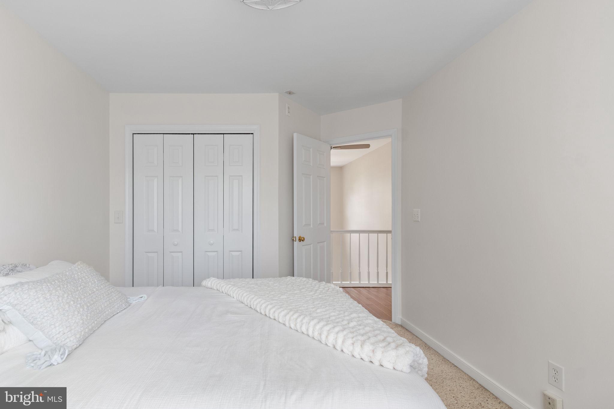 SMOKETREE - Residential